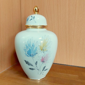 vintage urn vase porcelain fifties pmr bavaria