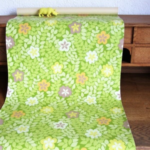 carta da parati vintage anni '70 fiori verde-colorati