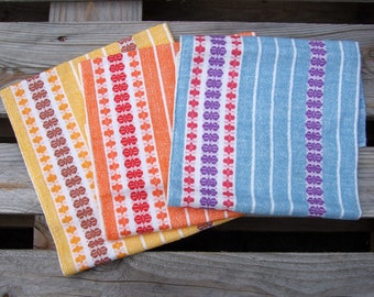 vintage 3 kitchen towels weave pattern unused terry cloth