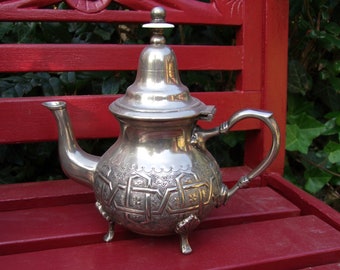 théière marocaine plaquée argent antique vintage