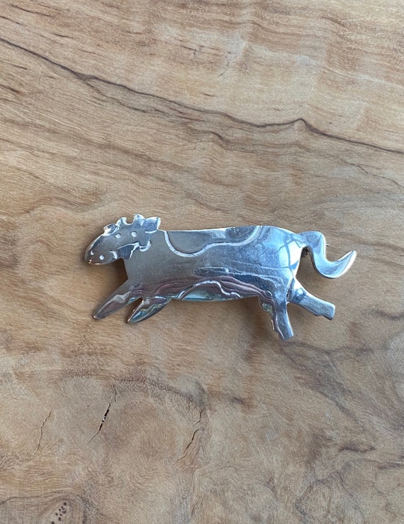 Vintage 925 Sterling Silver Running Cow Pin / Broo