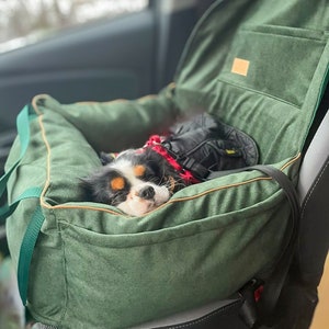 Dog car seat emerald green- Cushion pet car seat - Premium velvet dog car booster seat - Dog carrier bag