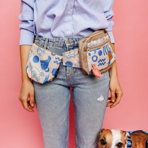 Sac banane pour promenade de chien et pochette à friandises – Sac banane imperméable pour l'entraînement, la randonnée et les promenades quotidiennes | Sac ceinture avec distributeur de sacs à crottes