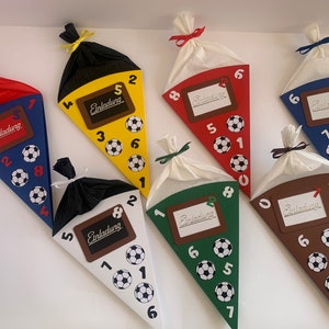 Einladung 2 Fußball in den Vereinsfarben des Lieblingsvereins, Geldgeschenk Einschulung, Schulanfang, Kindergeburtstag, auch für Gutscheine