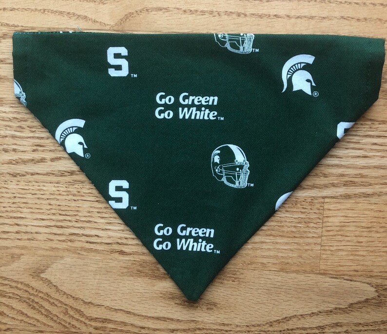 Over The Collar Dog Bandana Michigan State Spartans Reversible Dog Bandana Dog Handkerchief Msu Pet Neckwear Pet Supplies Dalasmaker Se
