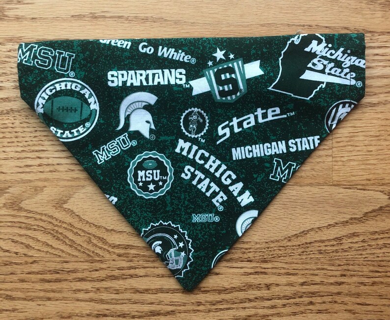 Over The Collar Dog Bandana Michigan State Spartans Reversible Dog Bandana Dog Handkerchief Msu Pet Neckwear Pet Supplies Dalasmaker Se