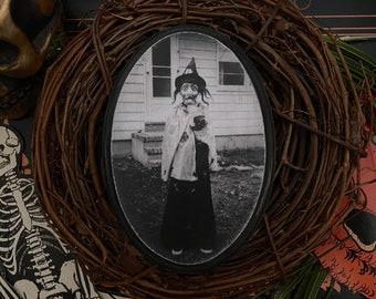 Vintage Witch Plaque, Halloween, Vintage Halloween, Halloween Decor, Gothic, Spooky, Primitive, Haunted House, Ghosts, Dark Decor