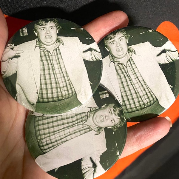 Bouton de bonbon effrayant, John Candy, boutons d'Halloween, Halloween vintage, nostalgie, épingle des années 80, bouton des années 70, épingle souvenir