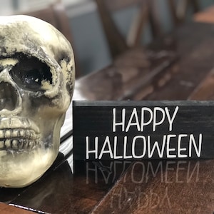 Happy Halloween Wood Sign: Farmhouse Tiered Tray Decor (6”x2.5”)