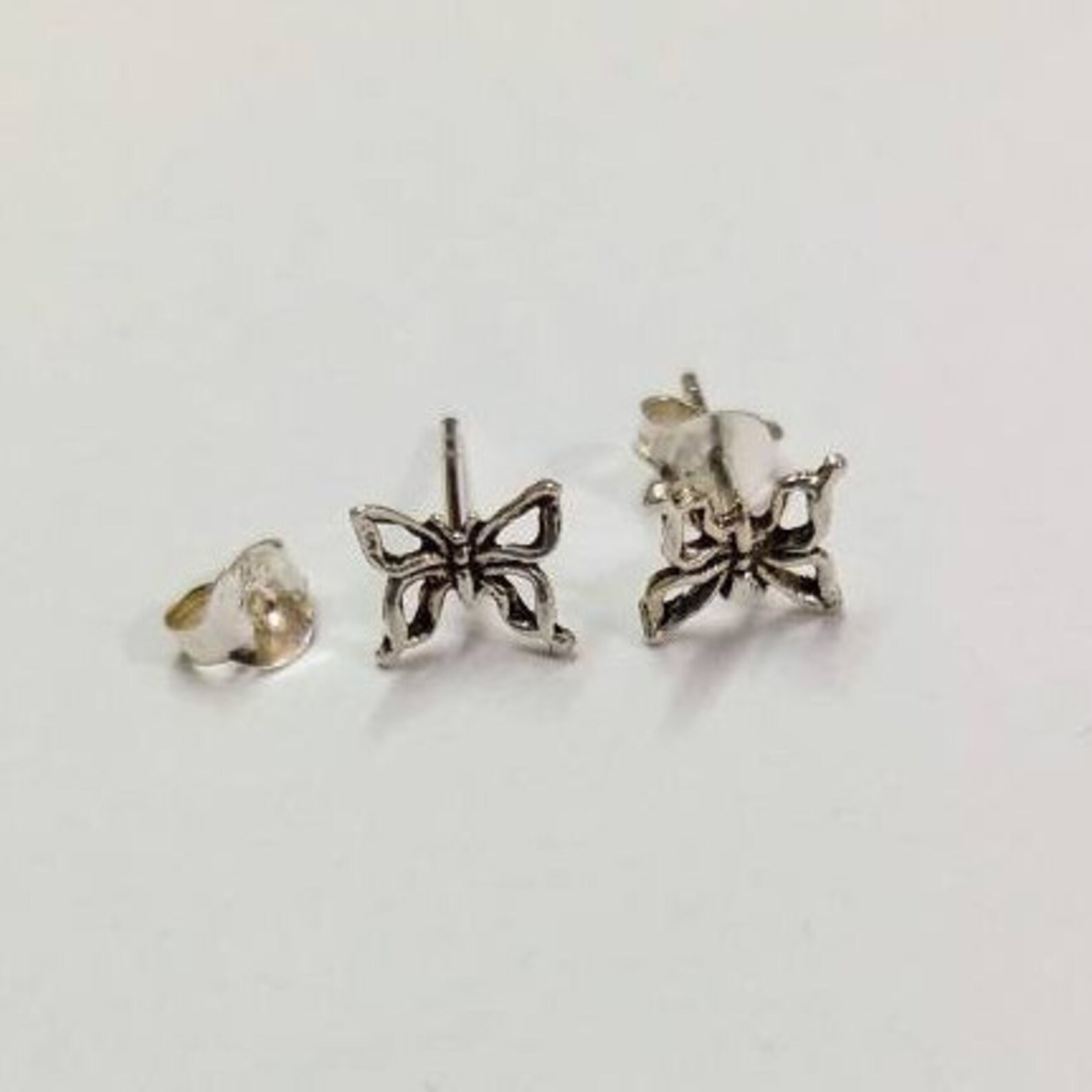 AoedeJ Orecchini A Farfalla In Argento 925 | Minimalist | Ipoallergenici | 6x8 Mm - 4