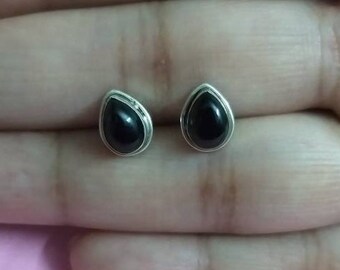 Black Onyx Studs, Sterling Silver Studs, Onyx Stud Earrings, Minimal Studs, Simple Stone Studs, Black Gemstone Studs, 21g piercing