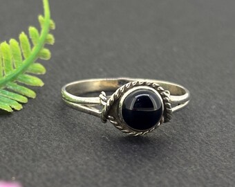 Handmade Black Onyx Cabochon Silver Ring | Minimalist Jewelry