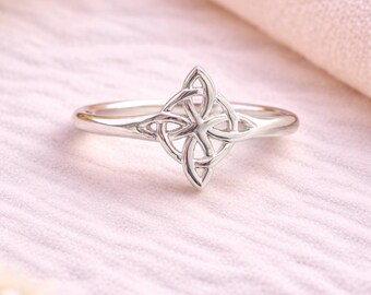 Sterling Silver Celtic Knot Ring, Minimalist Infinity Band Ring