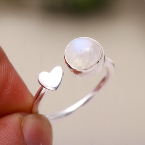 Solid 925 Sterling Silver Moonstone Ring | Round Gem | US Size 6-11