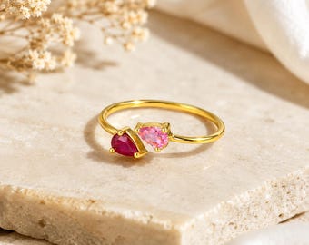 Anello in vermeil d'oro 14 carati con tormalina e rubino / Anello con pietra preziosa taglio a pera / Anello delicato in argento sterling / Anello minimalista in oro per lei
