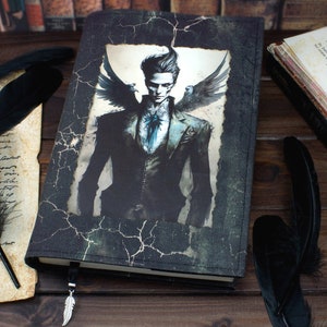 Couverture de livre Lord Raven pour livres de poche / couvertures rigides jusqu'à 21 cm de hauteur de livre image 1