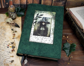 Buchhülle Green Witch für Taschenbücher bis 19 cm Buchhöhe