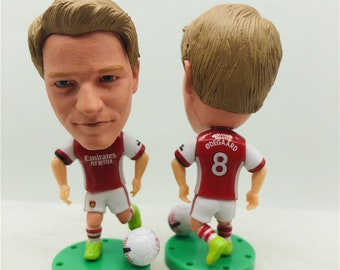 RARE Collectors Football Figurine Thierry Henry Striker