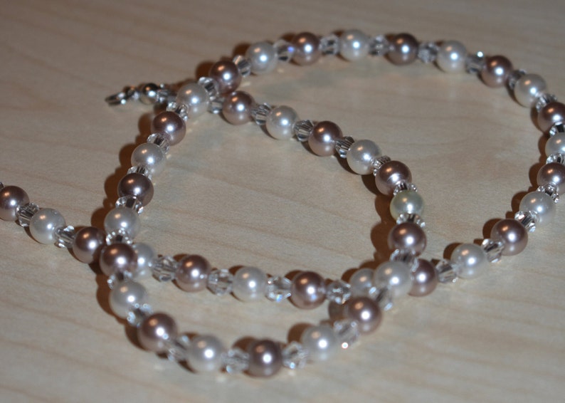 Perlenkette Kette Halskette Collier powder almond bronze weiß Muttertag Hochzeit Geschenk Bild 5