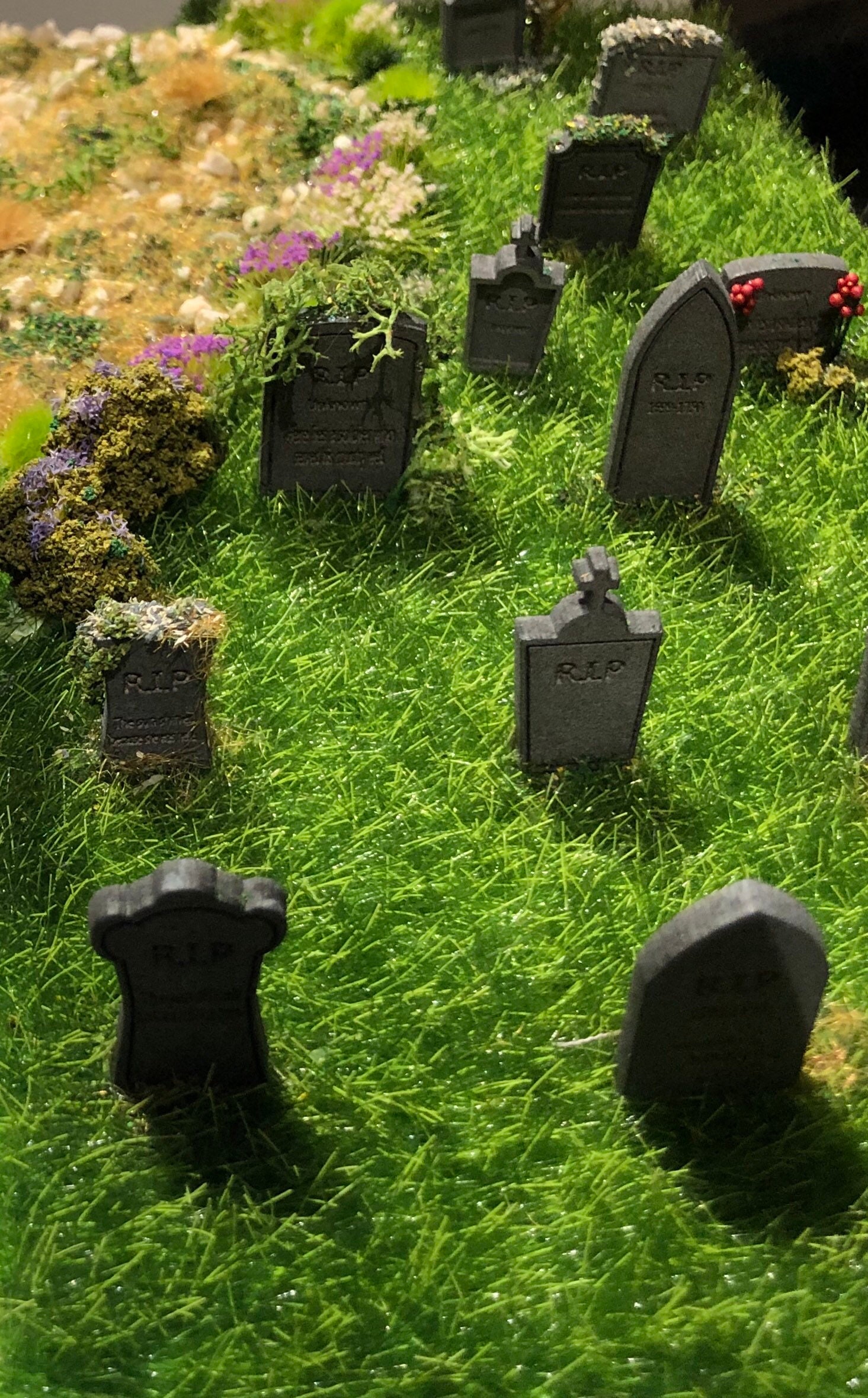 1/48th Kit 22 Graveyard Headstones Pack/engraved Quarter Etsy