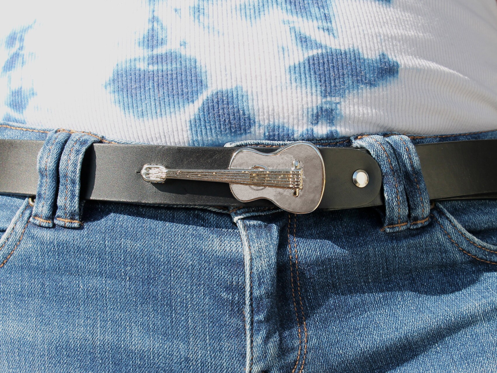 Musical-themed Belt - With Guitar-shaped Buckle - Pure