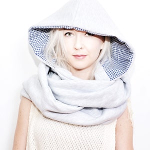 Hood and scarf, 2in1, CHECKERED NAVY HOOD image 4