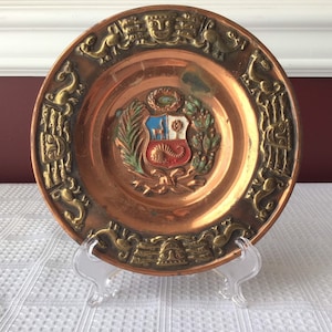 Vintage Copper Amorial Wall Hangar Plate, 6 Inches