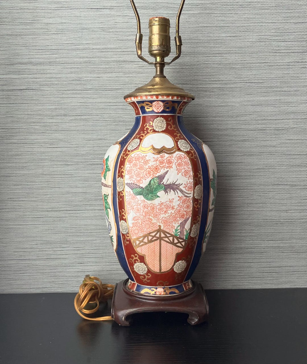 Lampe Japonaise Artisanale en Porcelaine