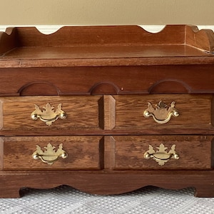 Vintage Wooden Jewelry Box, 7 5/8” T x 10 3/4” W x 6 1/8” D