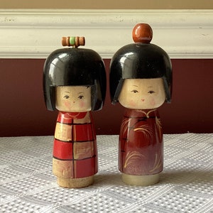 Lot of 2 Vintage Japanese Wooden Kokeshi Dolls, Unmarked, 5 5/8” Tall