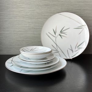 Vintage 8-piece Noritake China Bambina Plates & Bowls, Pattern 5791, Japan
