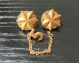 Lot Of 3-piece Girl Scouts Memorabilia: 2 x Girl Scouts Gold Stars & 5 Year Pin