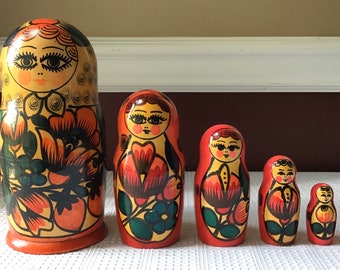 Vintage Russian Matryoshka Nesting Dolls, Set Of 6 Dolls