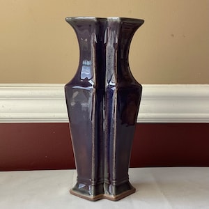 VTG The People’s Republic Of China Blue Flambé Glazed Ceramic Vase, 10 1/2” T