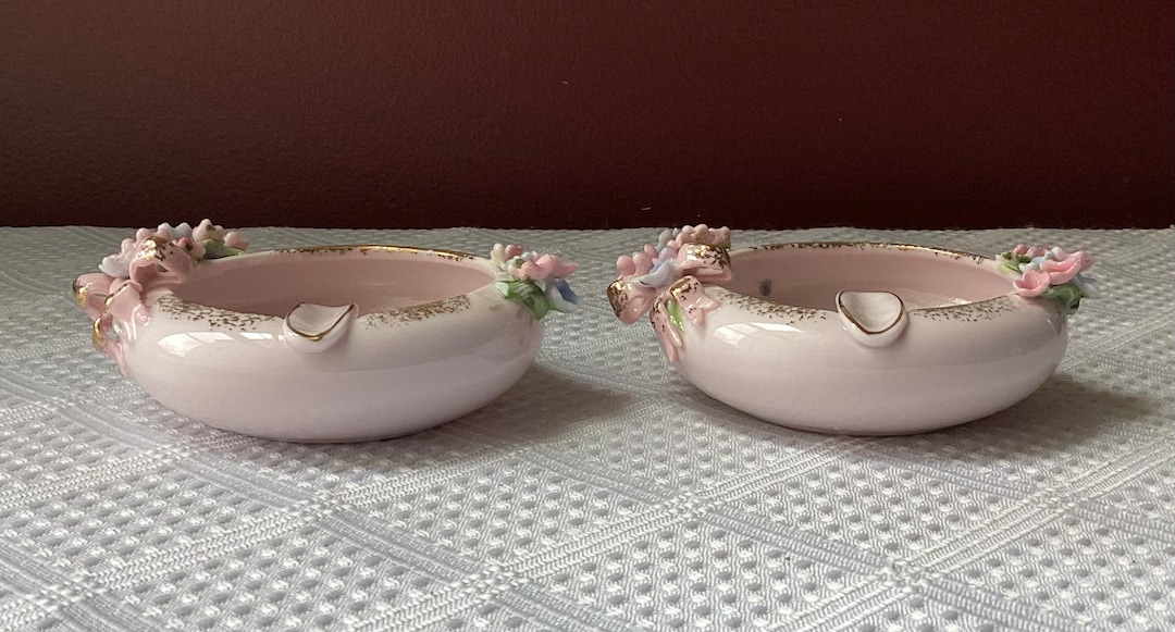 Pair of Vintage Lefton China Hand Painted Porcelain Ashtrays - Etsy