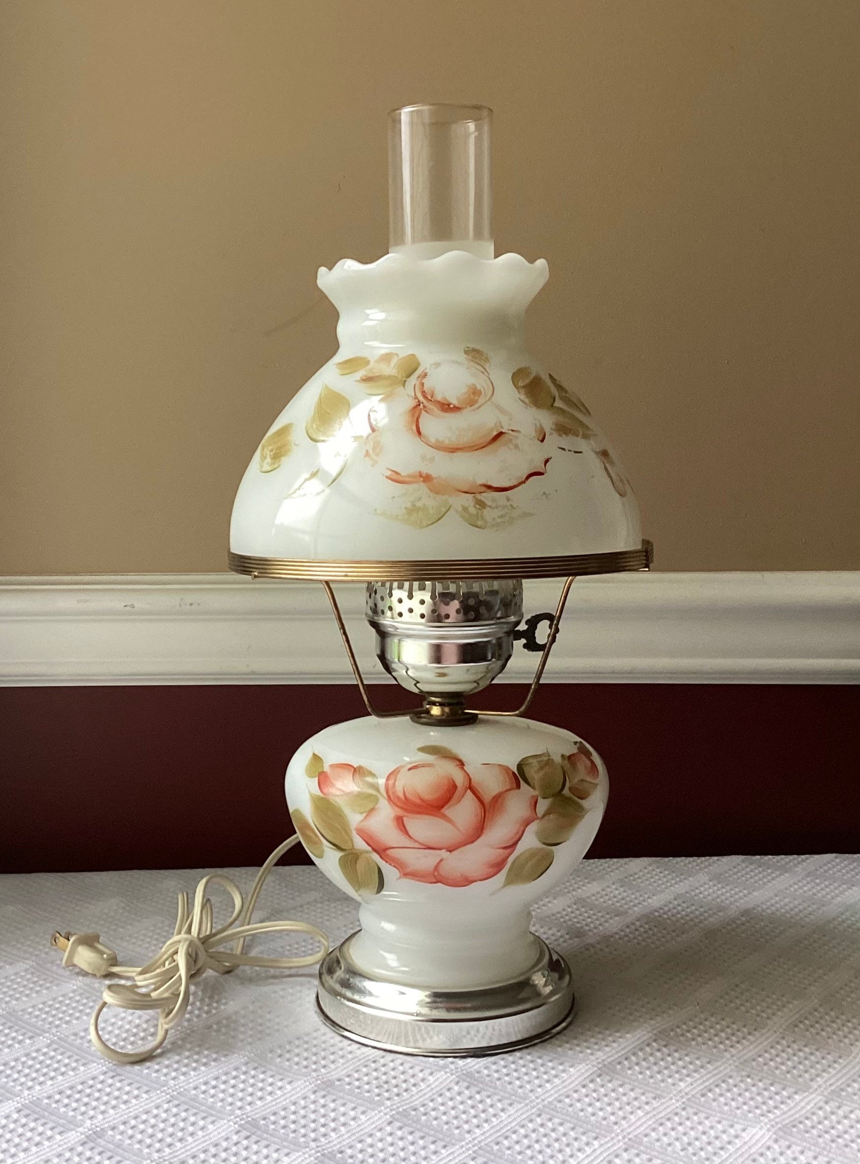 すぐ使えます　antique milk glass lamp アンティーク Vintage Milk Glass Parlor Lamp (working), 17 1/4” Tall - Etsy