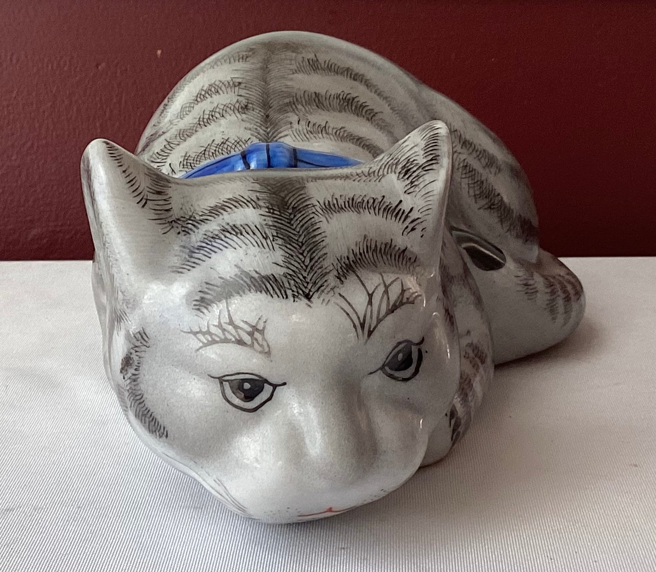 Vintage Chinese Porcelain Sleeping Cat Figurine/ Gray Cat Figurine