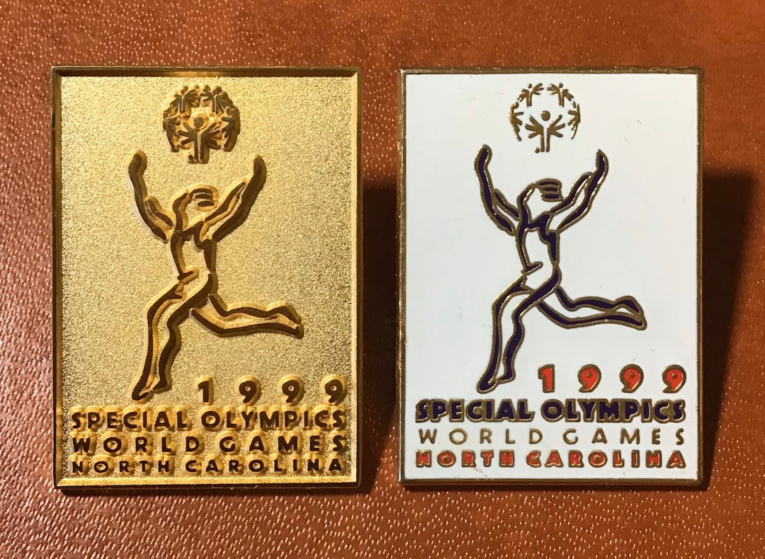ドイツ/古本 L'ART DES EMBLEMES Lot of 2 1999 Special Olympics World Games North Carolina Pins - Etsy