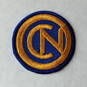 Vintage US Army 102nd Infantry Patch/ Military Memorabilia
