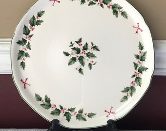 Vintage Festliche Holly Porzellan Weihnachtskuchenplatte, Nikko, Japan, 10 7/8 Zoll