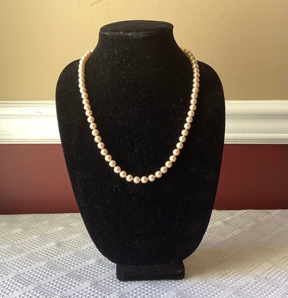 Vintage Costume Jewelry Faux Pearl Necklace