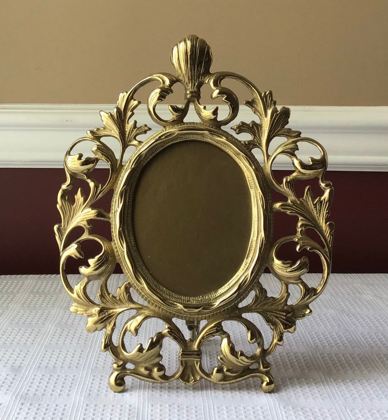 Oval Shape Vintage Heavy Brass Standing Photo Picture Frame