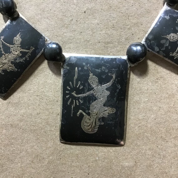 Wonderful Vintage Thai Sterling Silver Choker/ Ne… - image 5