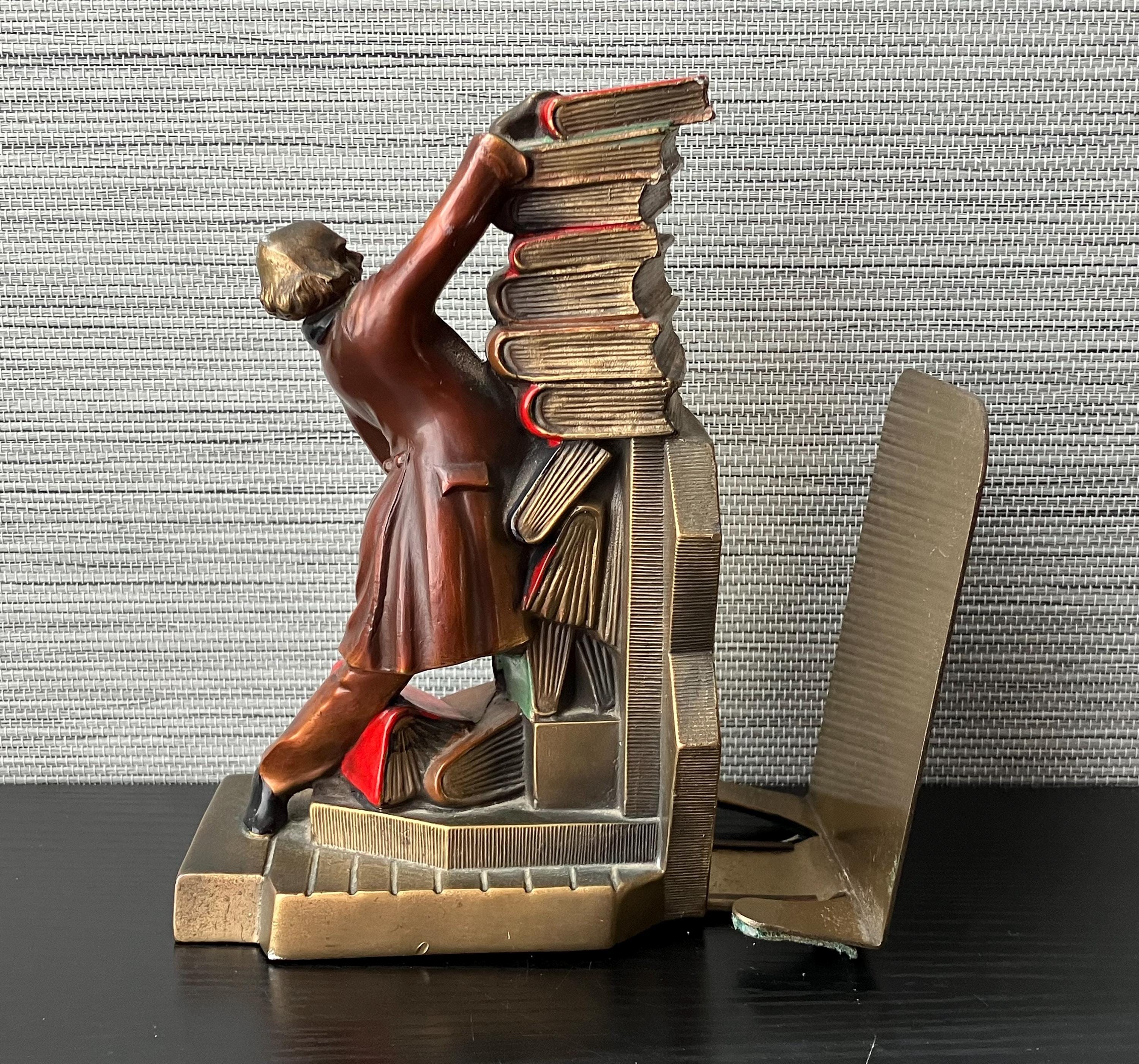 VTG Bookend “the Librarian