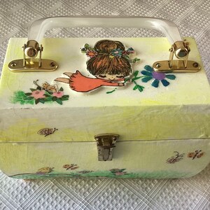 Vintage Handmade & Signed Children’s Treasure Chest/ Keepsake Box