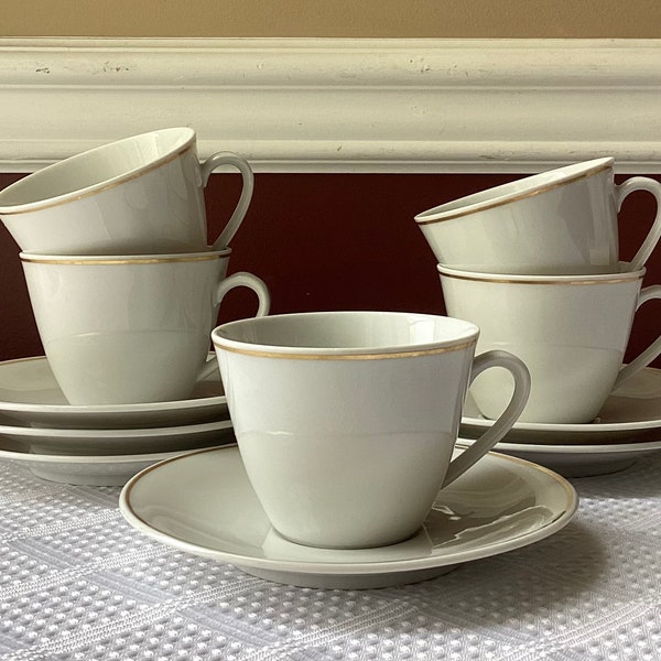 Vintage Seltmann Weiden Porcelain Teacups and Saucers, 11-piece, Bavaria Germany