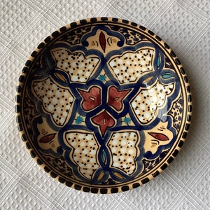 Vintage Middle Eastern /Turkish Pottery Bowl, Hand Painted, Unmarked