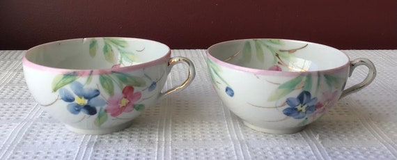 Paar Vintage chinesische handbemalte dünne Porzellan Teetassen