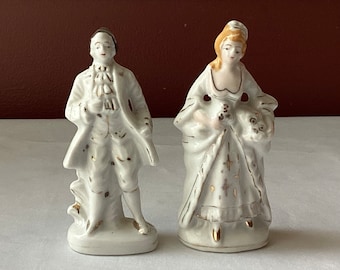 ヴィンテージスタイル人形 Vintage Japanese (?) Victorian-style Porcelain Figurines