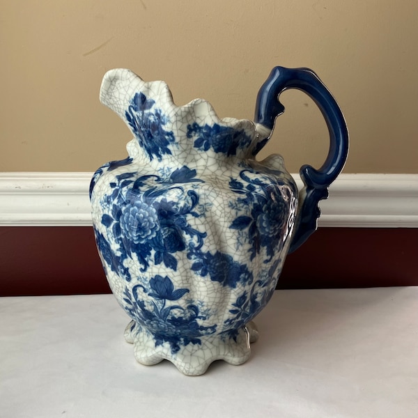 VTG Chinese Blue & White Porcelain Pitcher Jug, Crackle Design, Large and Heavy